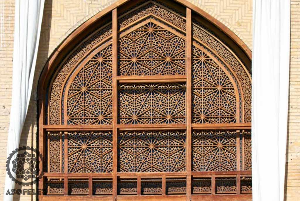 تأثیر تزئینات در ایجاد آرامش در فضای مسجد