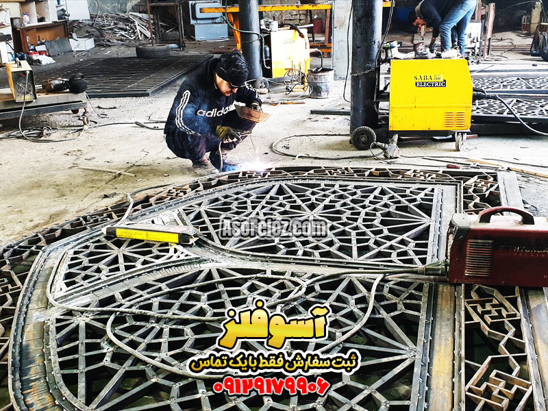 پنجره سنتی، حفاظ پنجره سنتی، خرید پنجره سنتی، درب و پنجره سنتی فلزی، درب و پنجره سنتی چوبی، درب و پنجره چوبی سنتی، درب چوبی سنتی شیشه رنگی، ساخت پنجره چوبی سنتی، قیمت درب و پنجره چوبی سنتی، قیمت پنجره دوجداره سنتی، قیمت پنجره رنگی سنتی، قیمت پنجره سنتی، قیمت پنجره چوبی سنتی، پنجره دوجداره سنتی، پنجره دوجداره طرح سنتی، پنجره چوبی سنتی، پنجره مسجدی